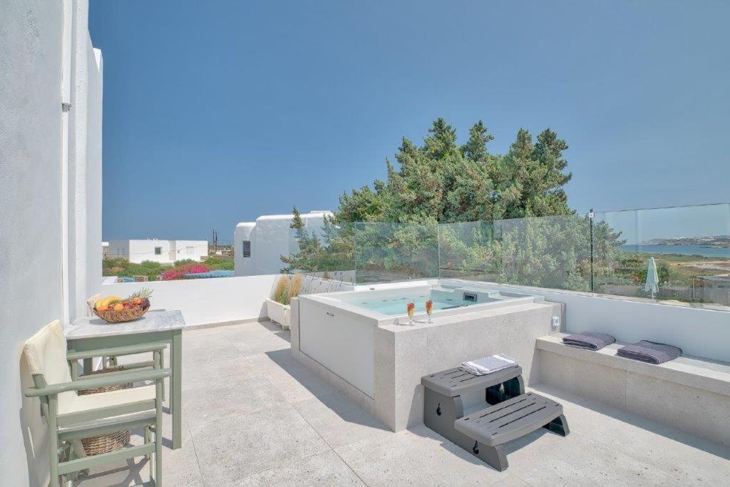 Marinatou Suites Antiparos Town Zewnętrze zdjęcie